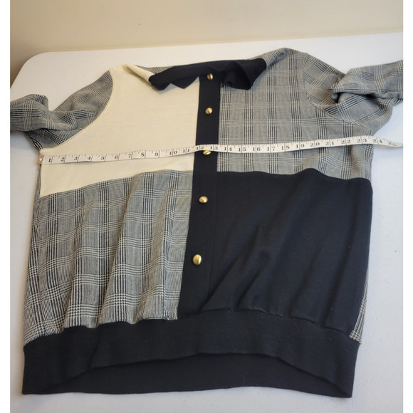 Alfred Dunner Gray Black Colorblock Buttons Long Sleeve Top Women's Size Large - Picture 3 of 8